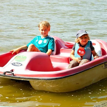 Apartment Ferien am Schloss - Wohnung 6 - der Pferdestall Behren-Lubchin