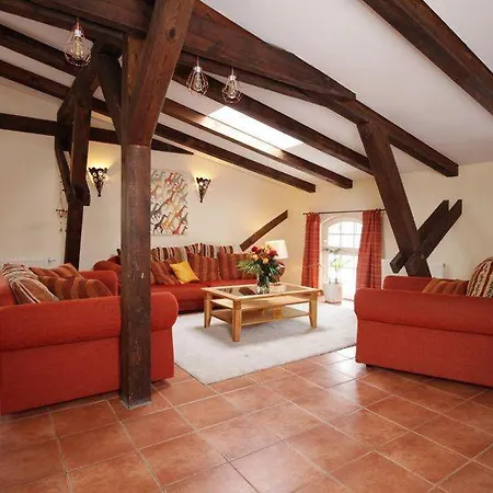 Apartment Ferien am Schloss - Wohnung 6 - der Pferdestall *